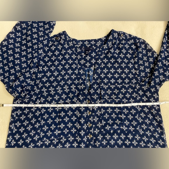 Gap patterned blouse - Picture 10 of 10